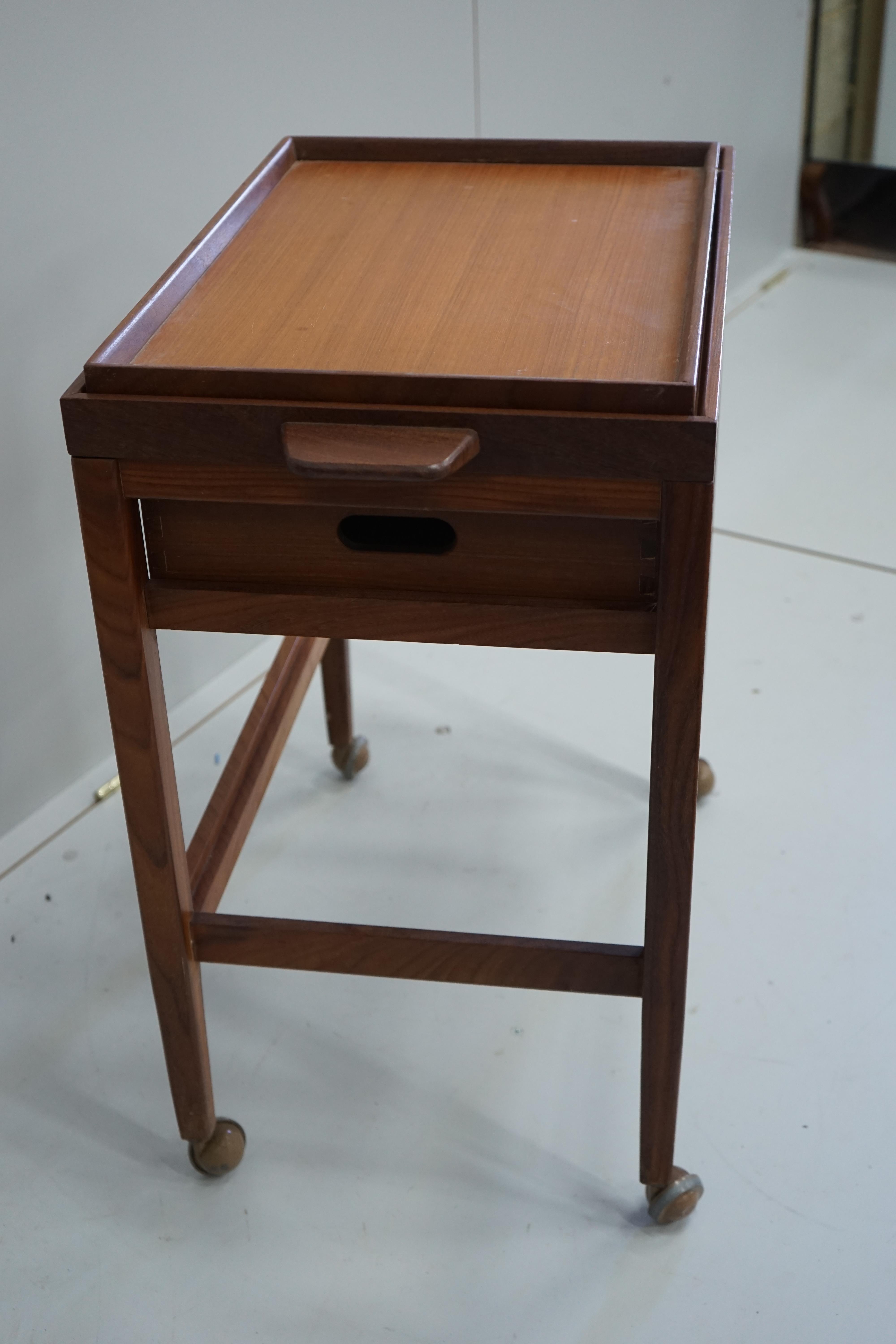 A mid century teak two tier trolley, width 70cm, depth 41cm, height 71cm